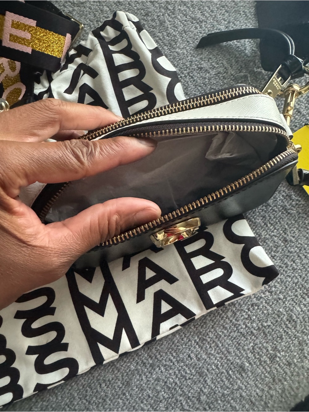 Marc Jacobs Snapshot Crossbody Bag - Picture 6 of 7